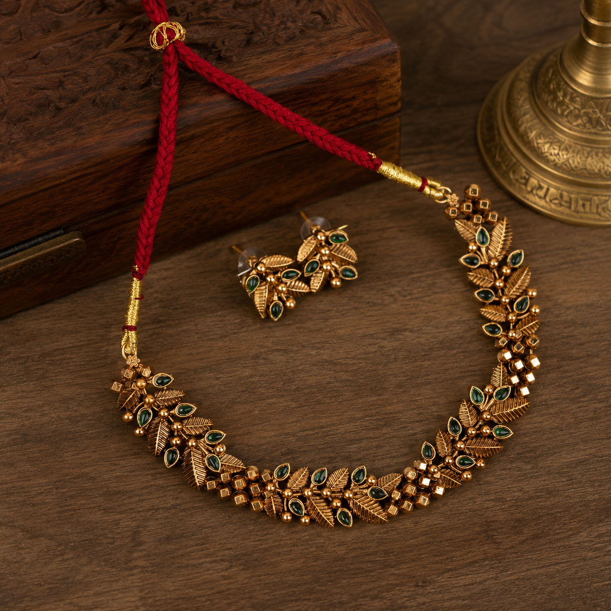 Emerald Leaf Antique Necklace Set | Indian Imitation Jewellery