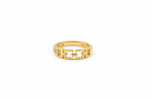 Gold-finish Chain Link Pave Ring in 925 sterling silver.