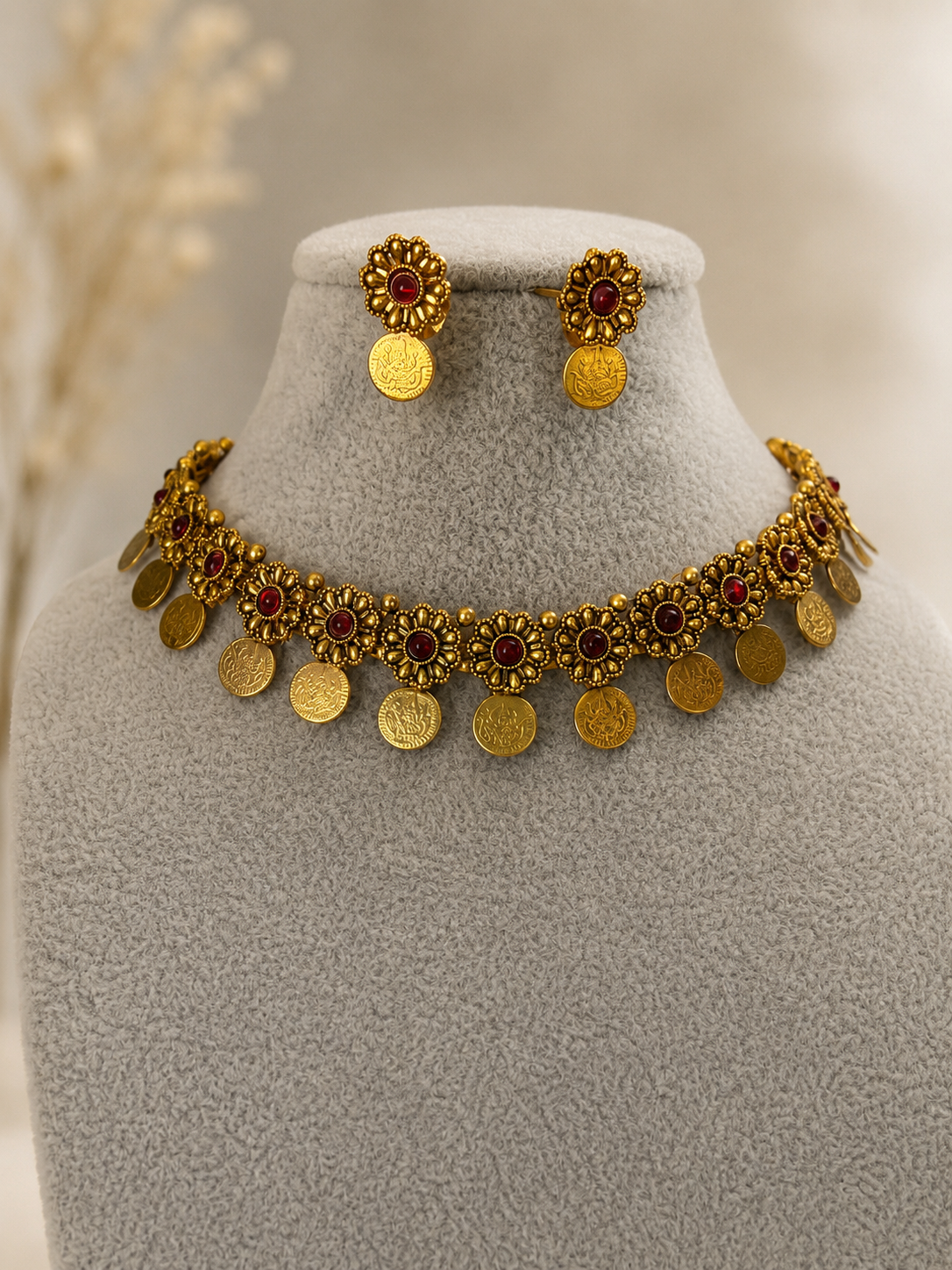 Kerala Floral Coin Temple Necklace Set