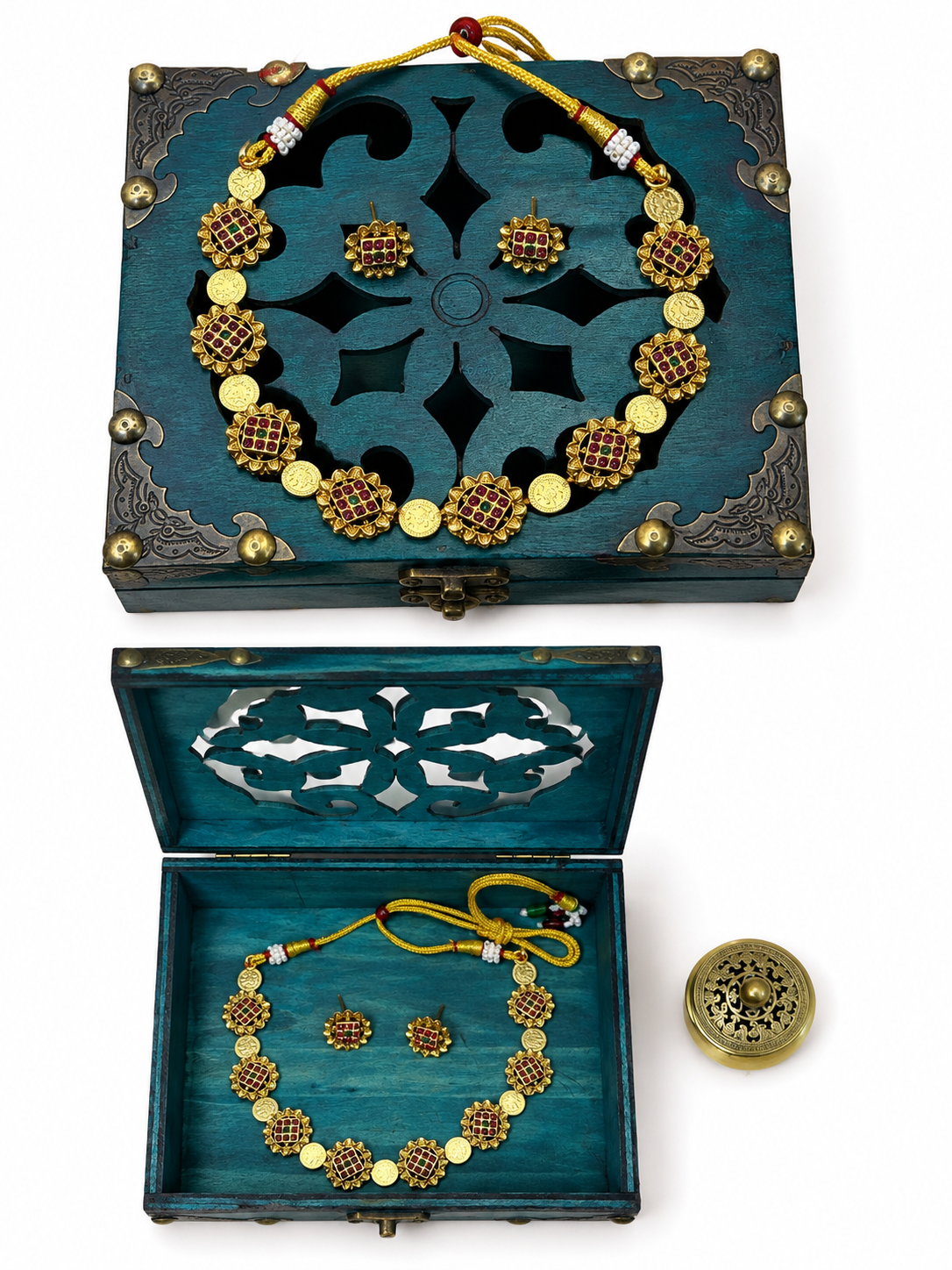 Kerala Navaratna Coin Necklace Set | Traditional South Indian Imitation Jewellery